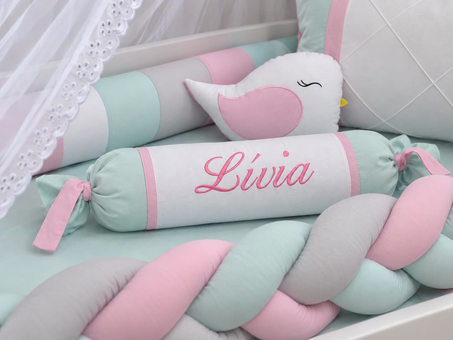 Kit Berço Trança Menina Rosa, Cinza e Verde Malva — detalhe 2