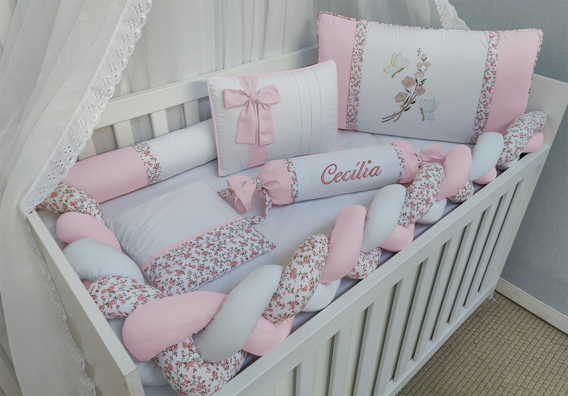 Kit Protetor de Berço Trança Personalizado Floral Rosa 100% Algodão — imagem 2