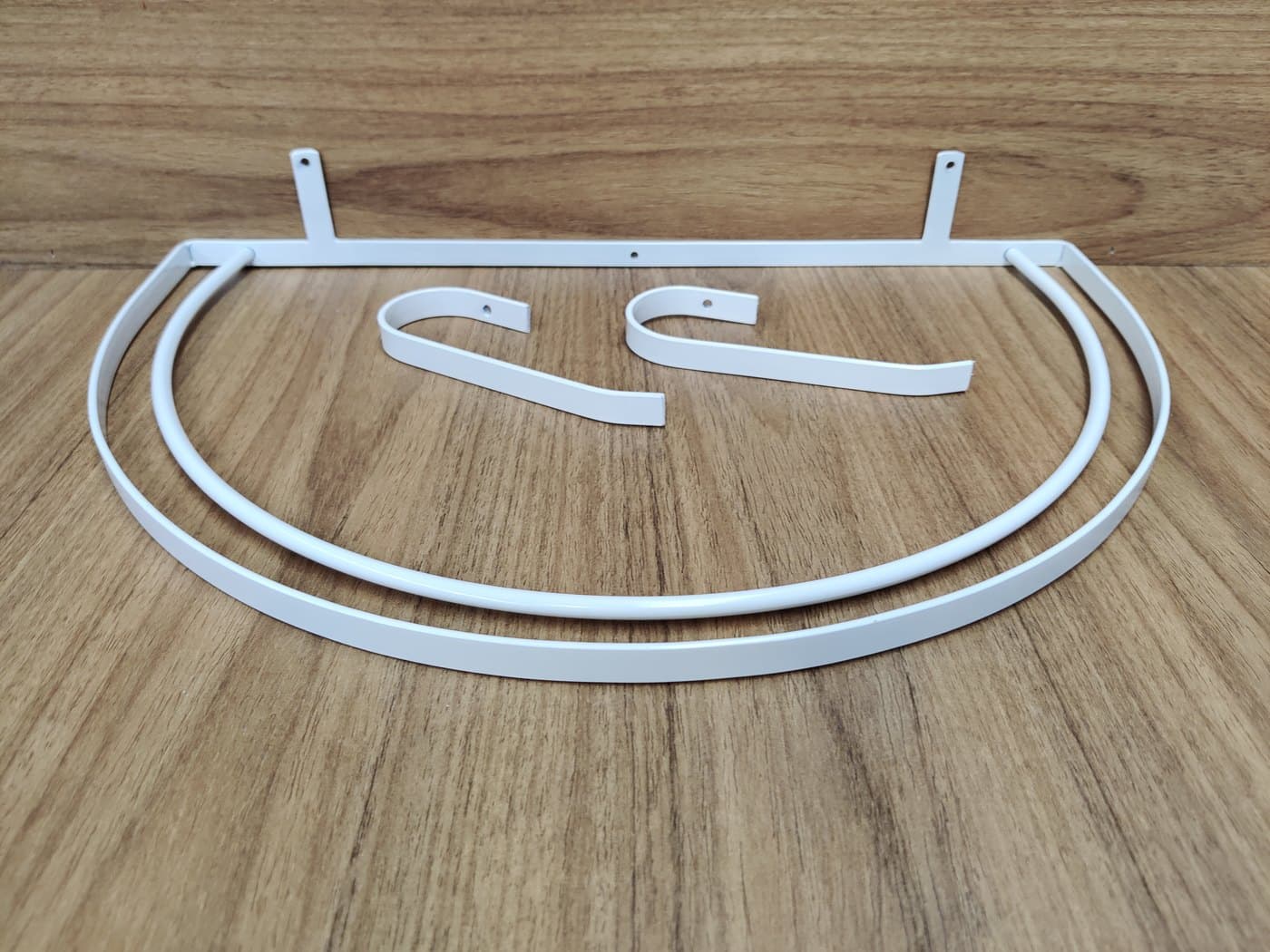 Dossel de Parede para Berço Liso Fino Branco com Abraçadeiras — imagem 3