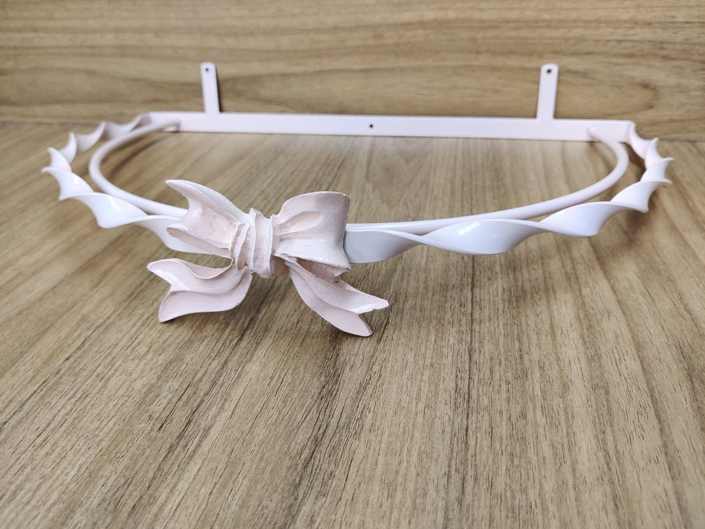 Dossel de Parede para Berço Torcido Rosa com Laço — imagem 3