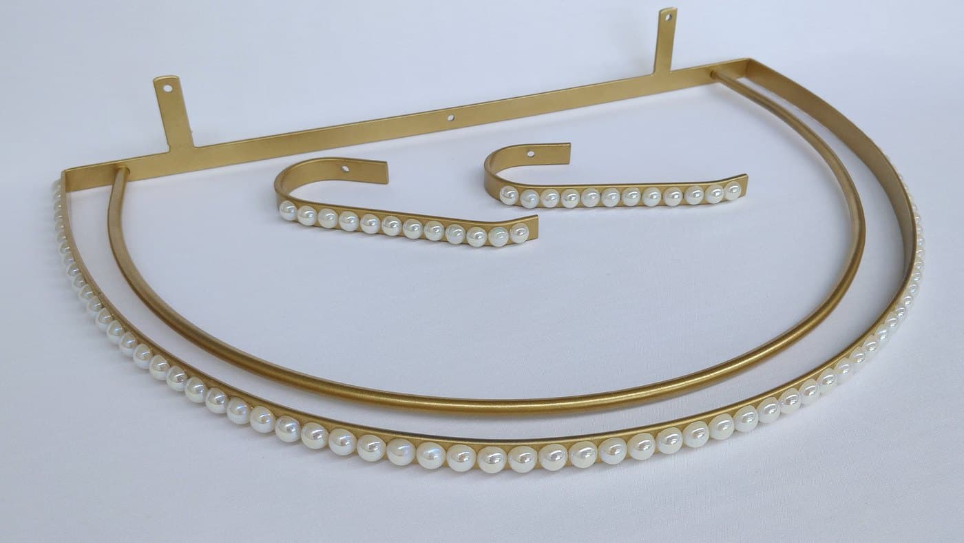 Dossel de Parede para Berço Fino Pérolas Dourado com Abraçadeiras — imagem 2