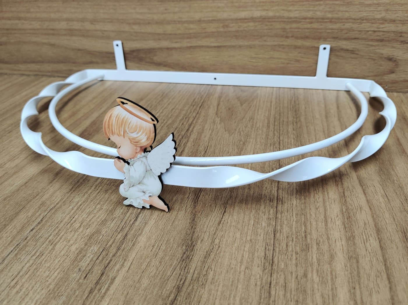 Dossel de Parede para Berço Torcido Branco com Anjinho MDF — imagem 3