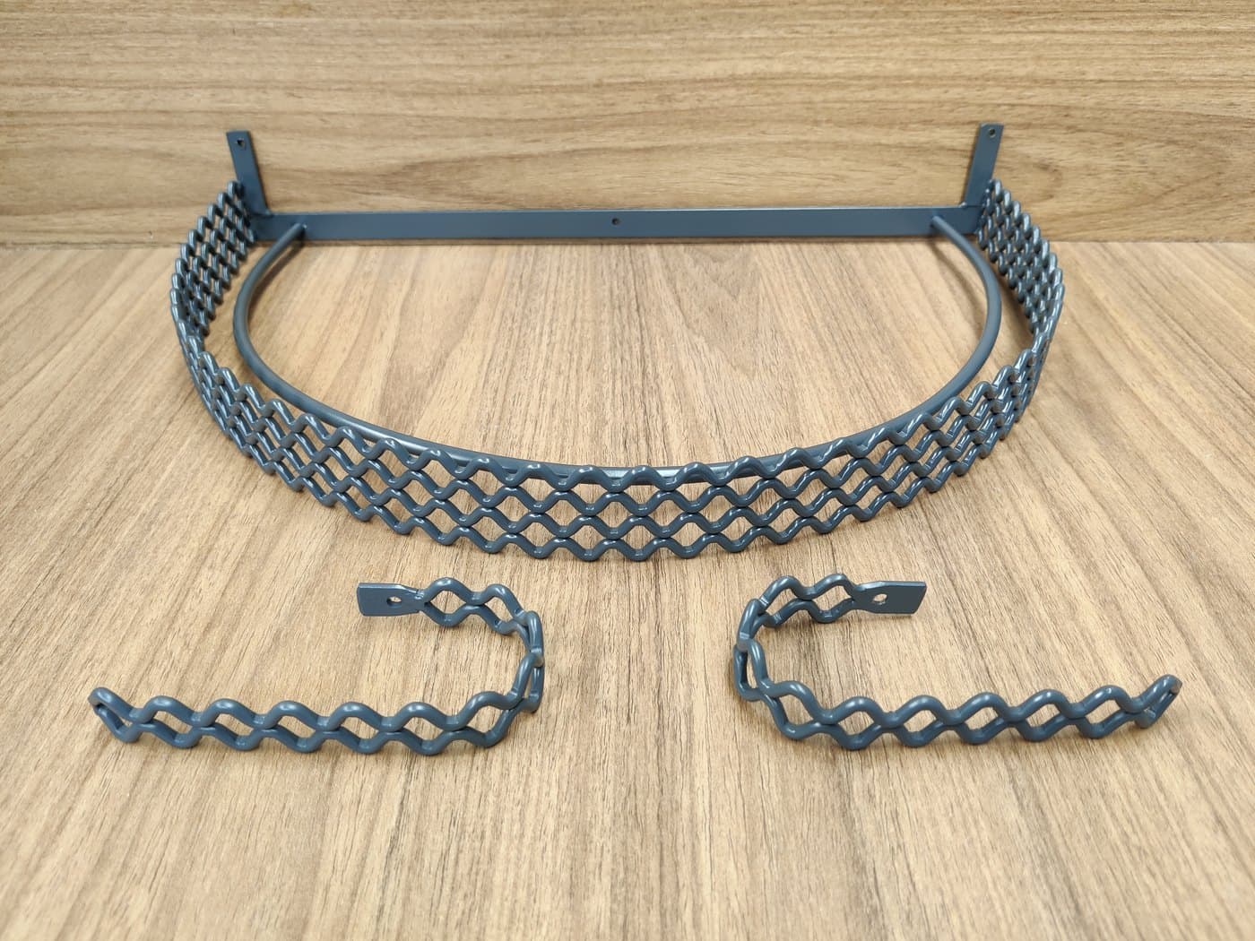 Dossel de Parede para Berço Telinha Cinza Escuro com Abraçadeiras — imagem 2