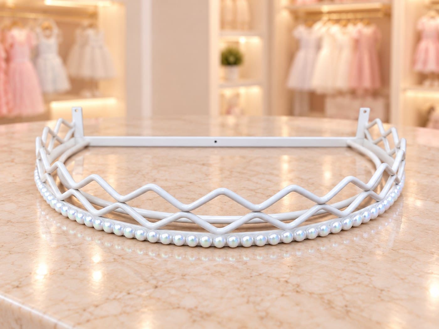 Dossel de Parede para Berço Ondulado Base Lisa Pérolas Branco