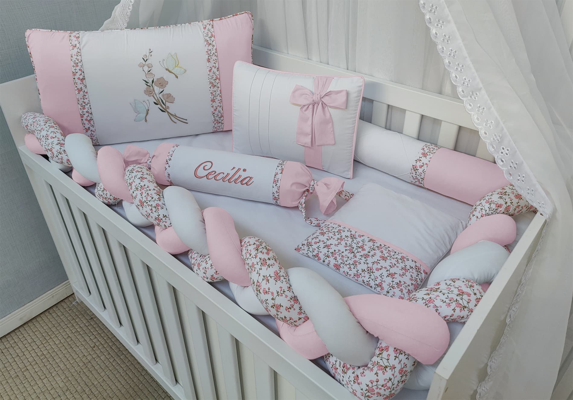 Kit Protetor de Berço Trança Personalizado Floral Rosa 100% Algodão — imagem 3