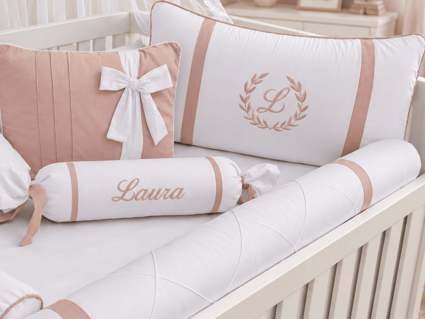 Kit Protetor de Berço Premium Personalizado com Nome - Menina — imagem 3