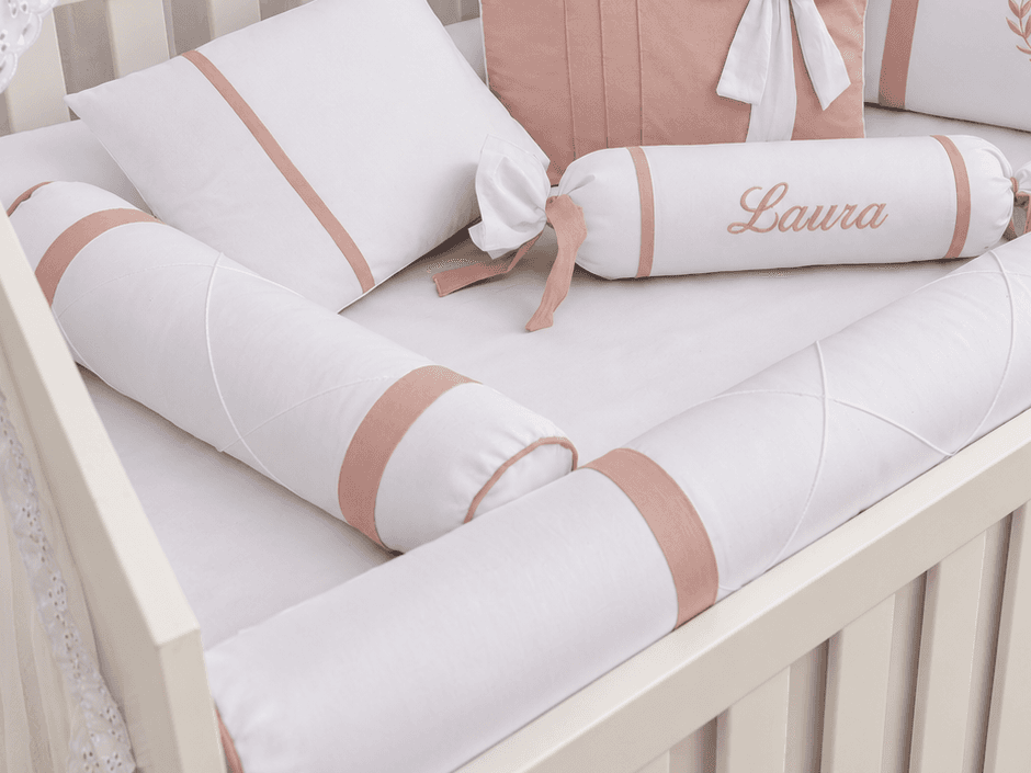 Kit Protetor de Berço Premium Personalizado com Nome - Menina — imagem 2