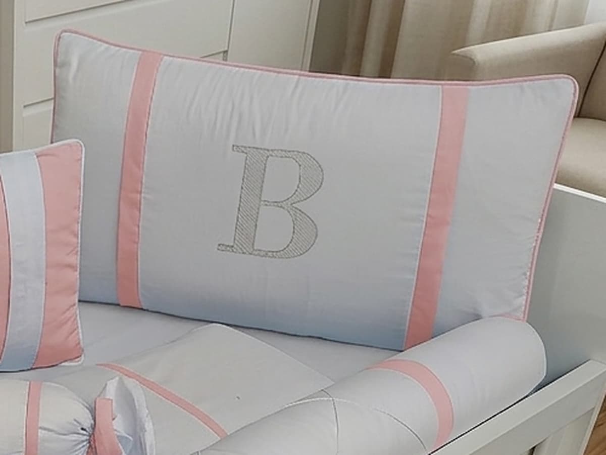 Kit Berço Menina Tradicional 7 Peças Personalizado 100% Algodão Branco e Rosa — imagem 3