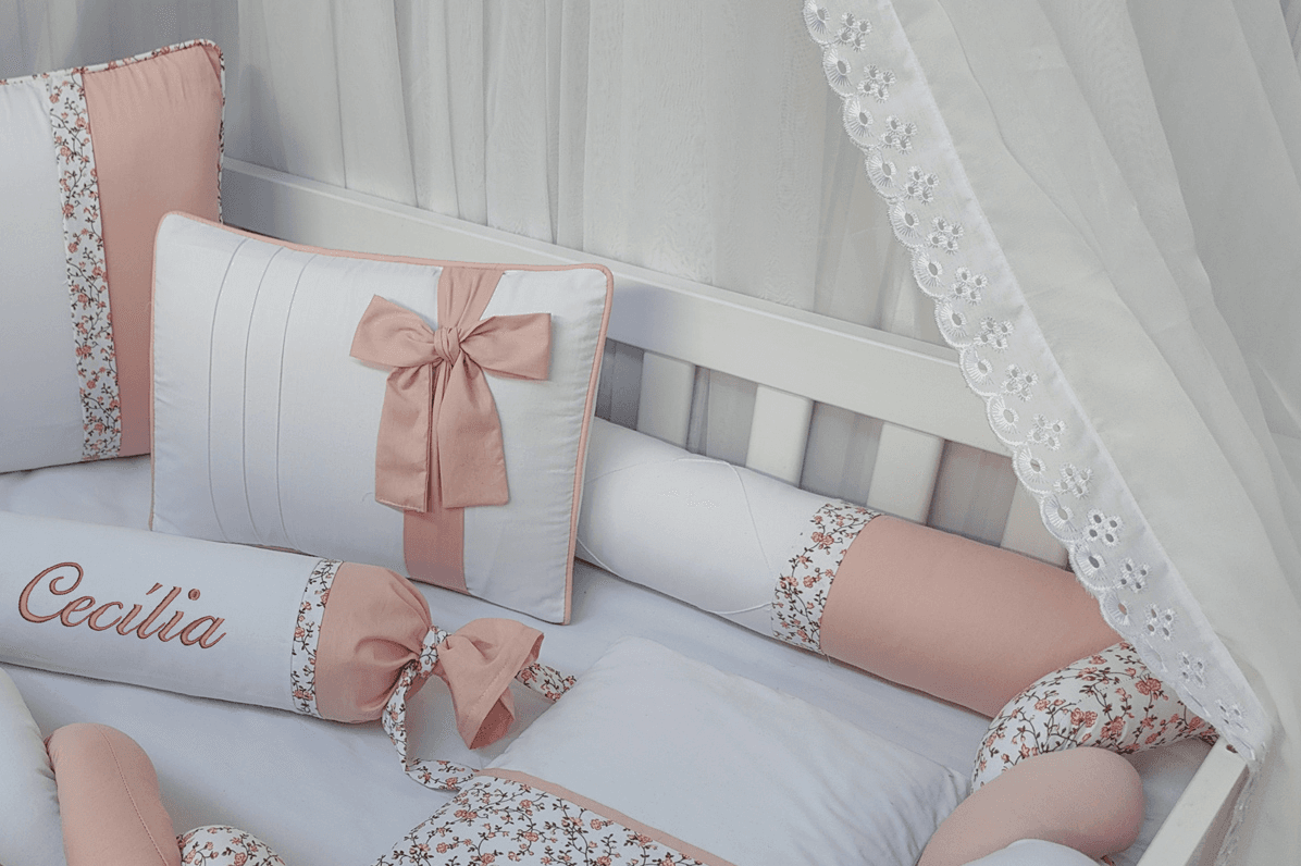 Kit Protetor de Berço Trança Personalizado Floral Rosé 100% Algodão — imagem 3