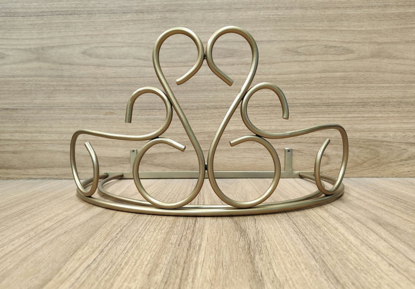 Dossel de Parede para Berço Coroa Grandão Dourado — imagem 2