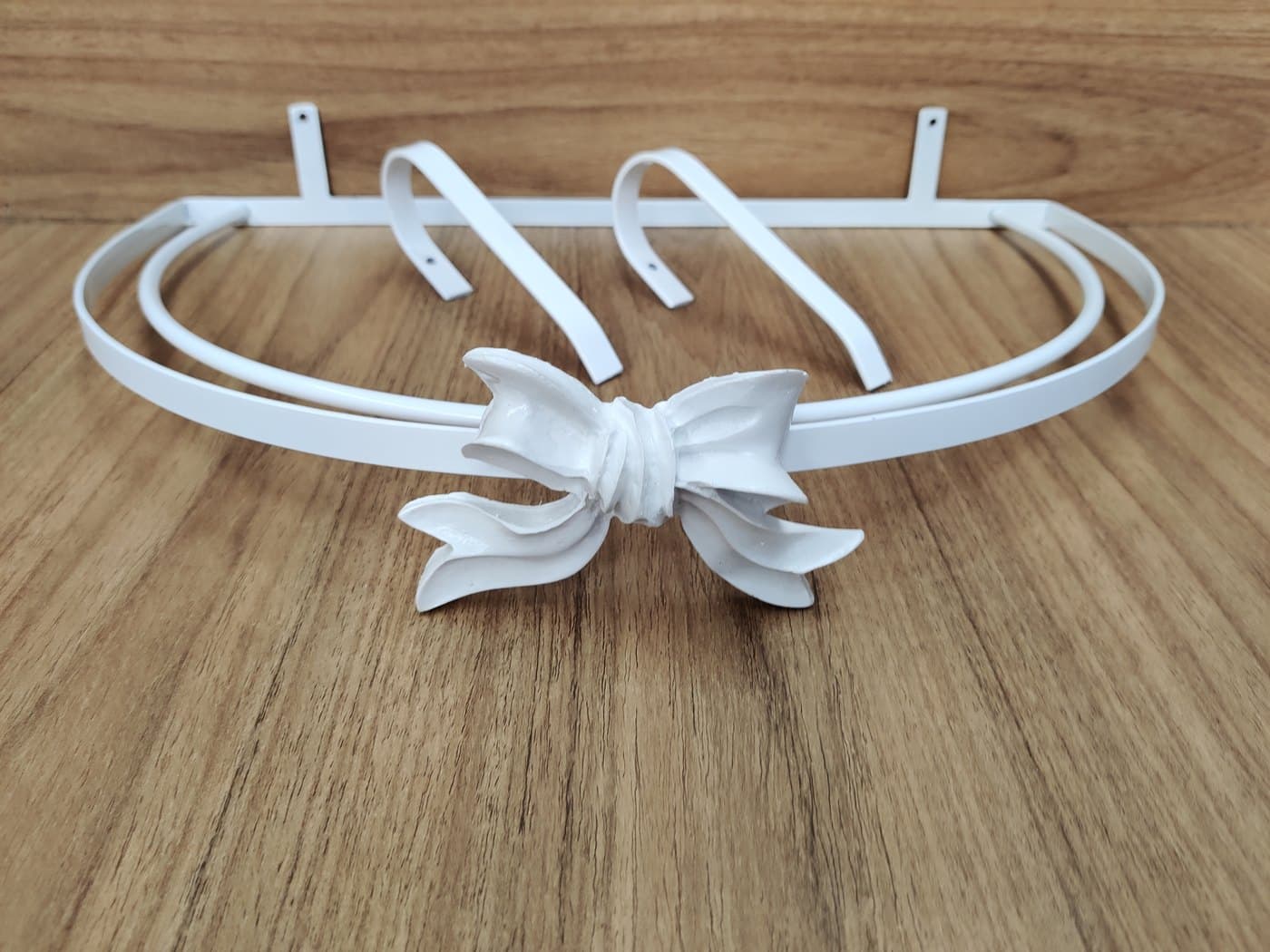 Dossel de Parede para Berço Liso Fino Branco com Laço — imagem 2