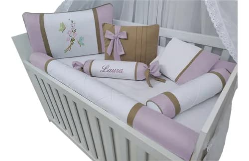 Kit Berço 7 Peças Borboletas Bordado Nome Personalizado Borboletas (várias cores)